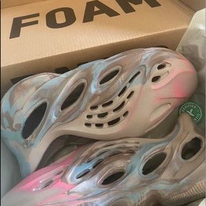 Foam Runners